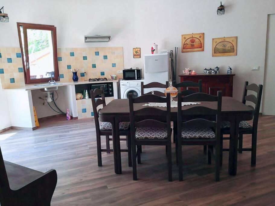 Da Nonna Cettina Appartamento In Villa Con Piscina Palermo Exteriér fotografie