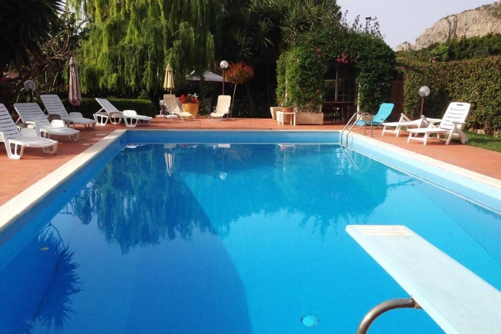 Da Nonna Cettina Appartamento In Villa Con Piscina Palermo Exteriér fotografie